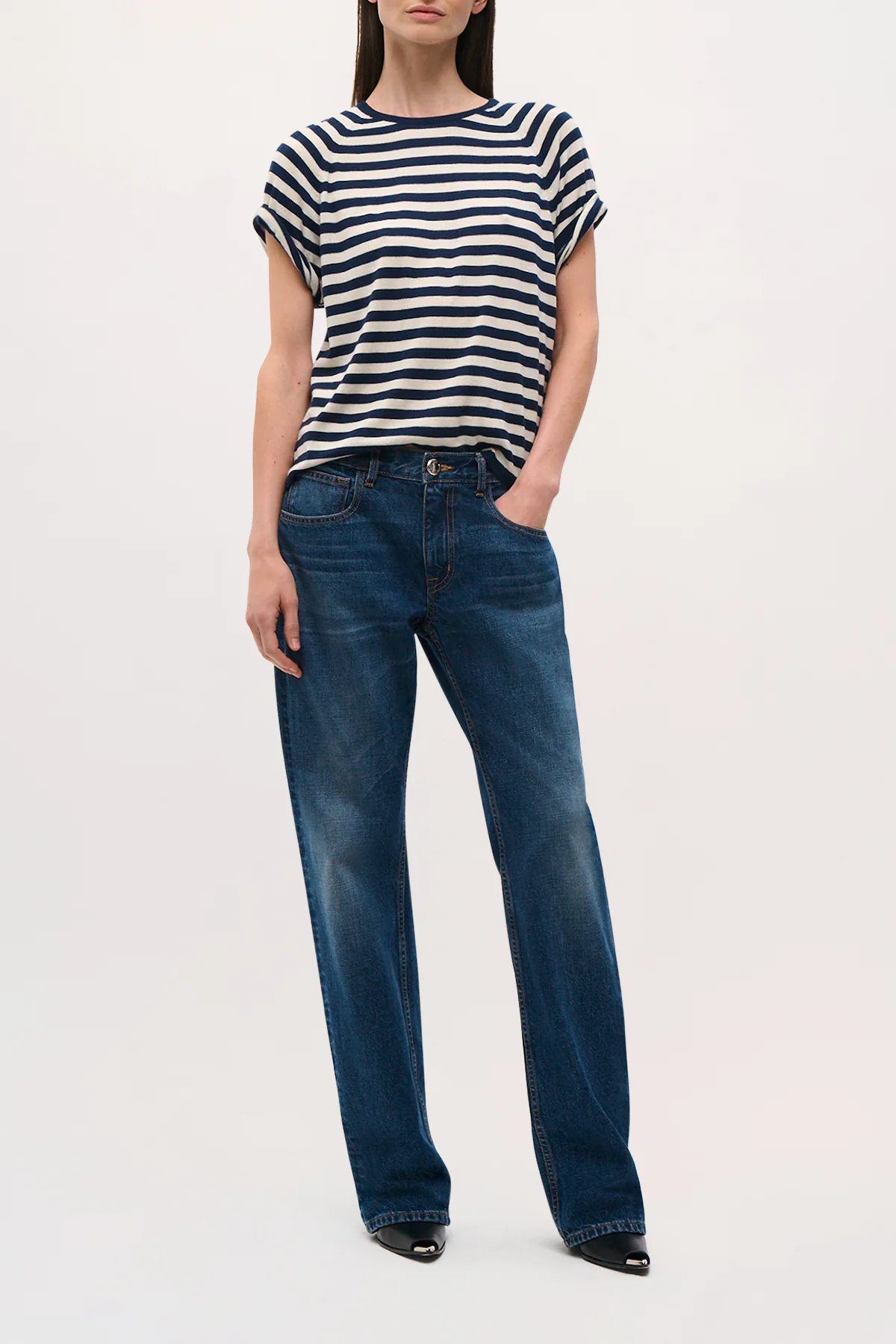 Lee Tee - Image 4