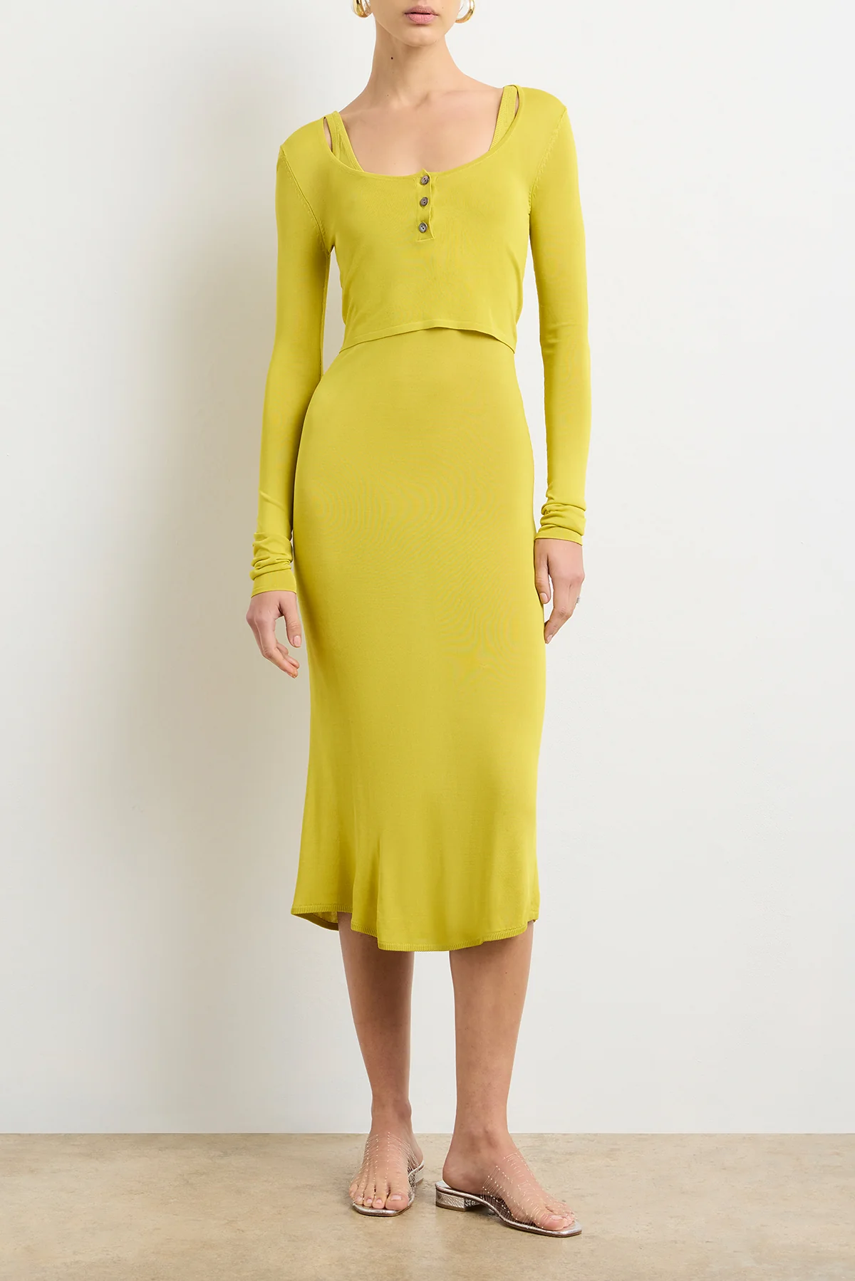 The Wylder Cropped Henley in Olive Oil - Image 3